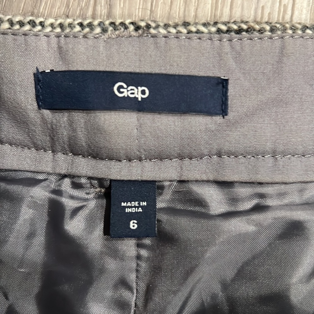 Gap shorts - Picture 3 of 4